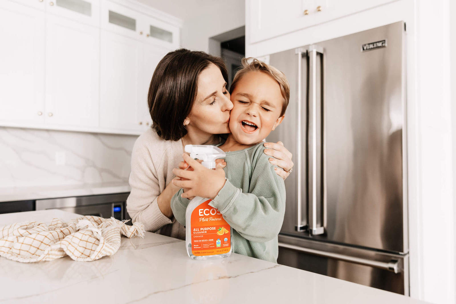 Mother Child Fun Cleaning